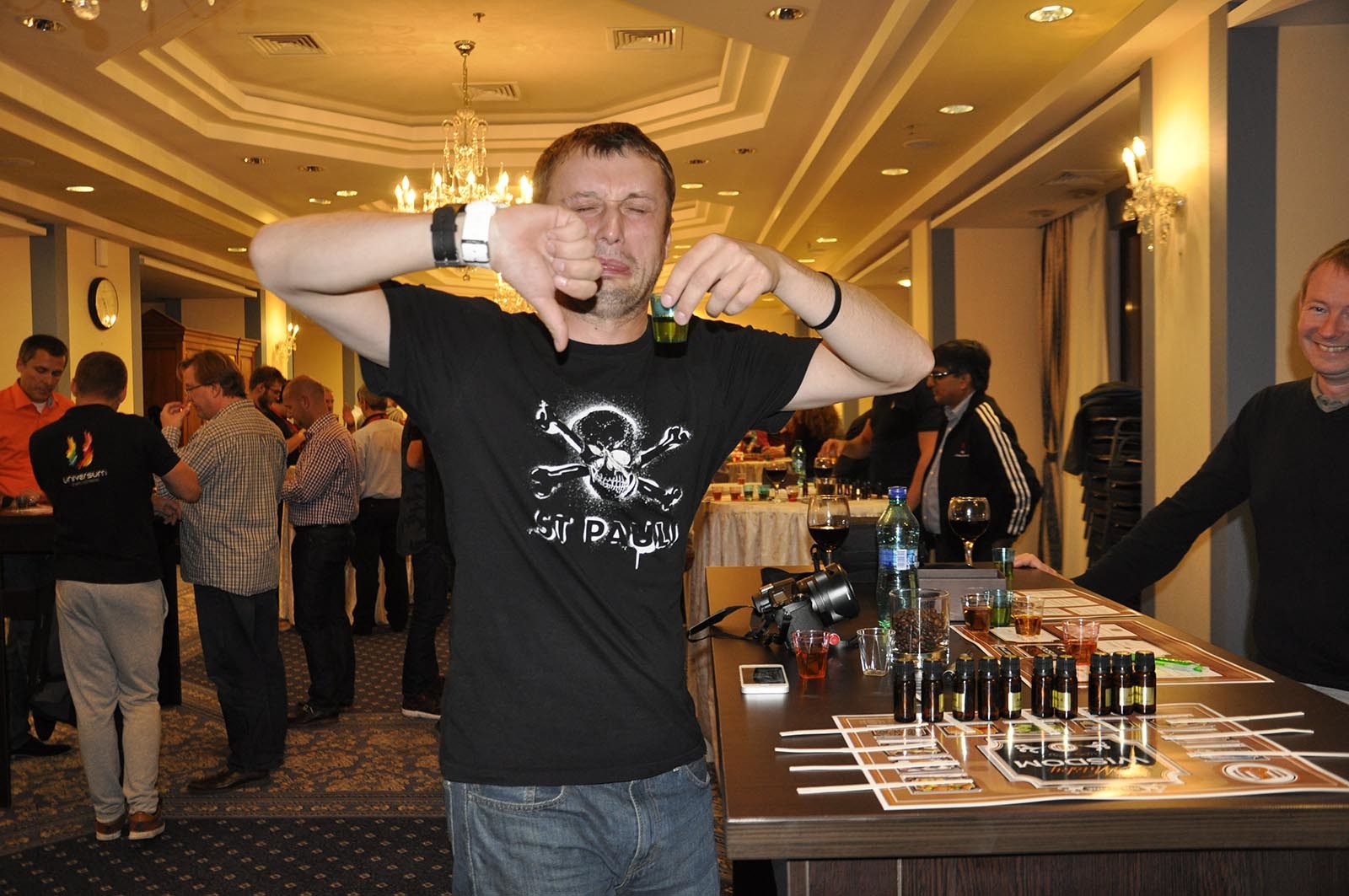 Clen teamu dava najevo svuj nazor o produktu ktery vytvoril ve hre Whisky Wisdom
