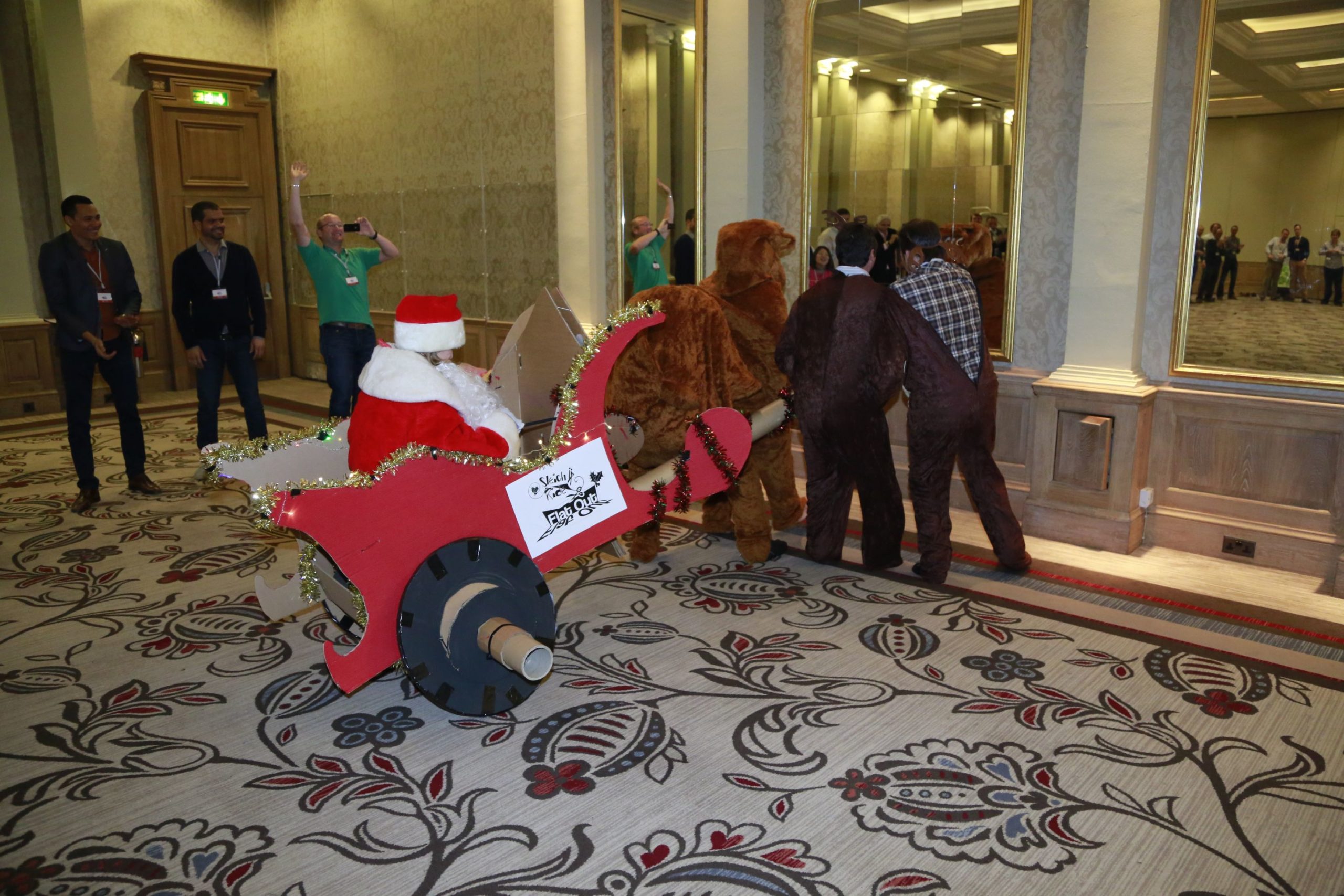 Flat Out Sleigh - Úspěšný závěr teambuildingu